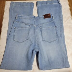 Roxy Light Wash Jeans Size 27 High Rise Bootcut Casual Denim